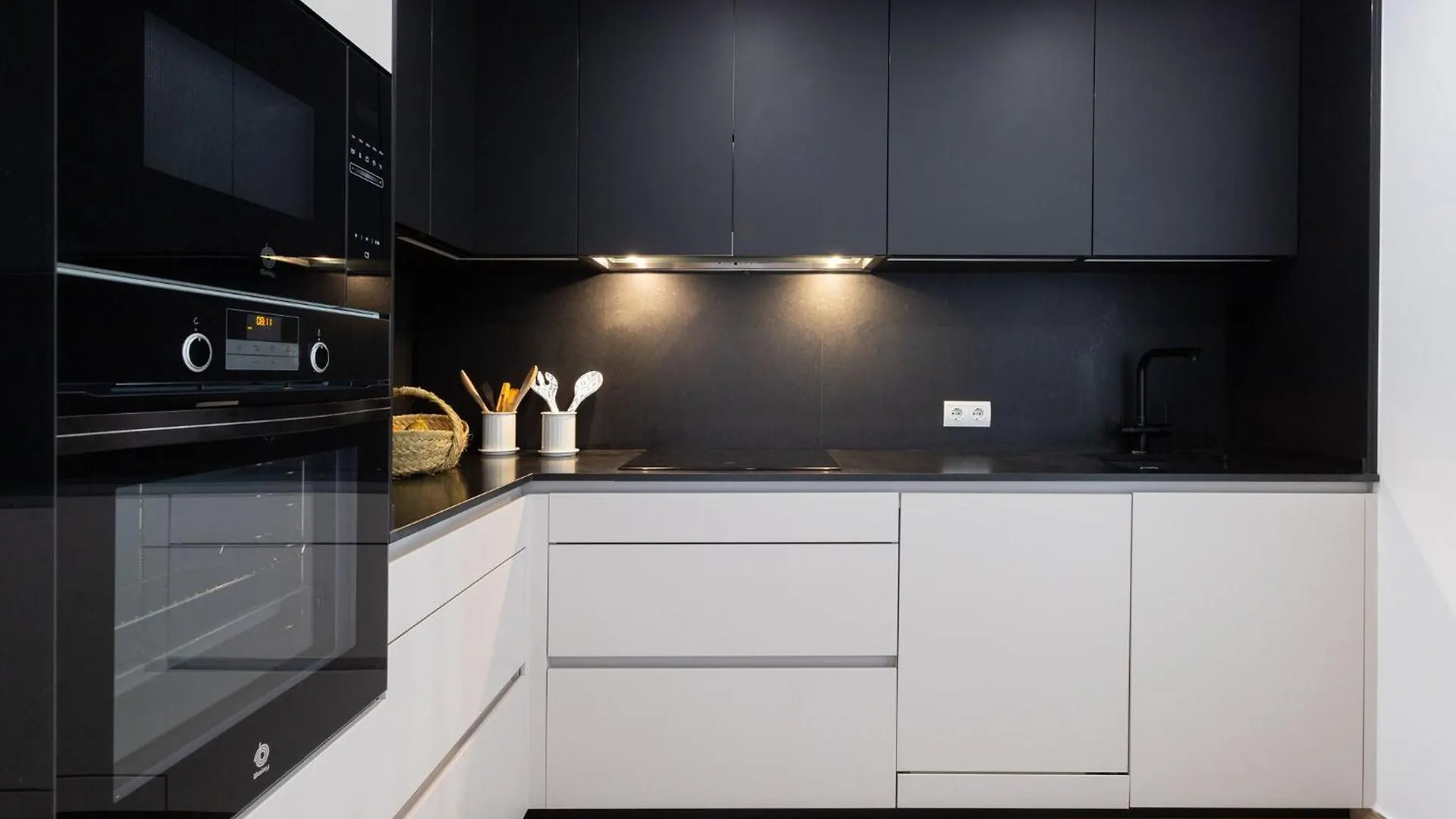Saladillo - Apartment In Estepona Free Wifi Holiday home