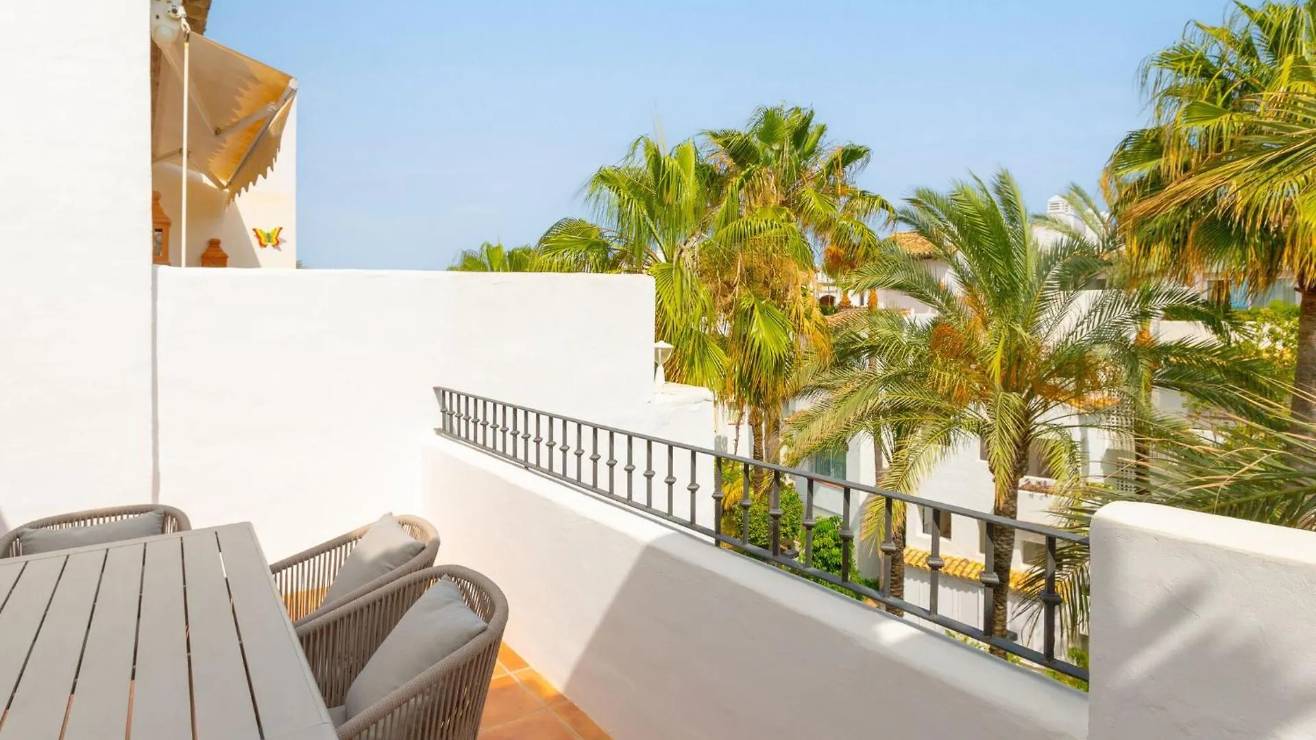 Saladillo - Apartment In Estepona Free Wifi